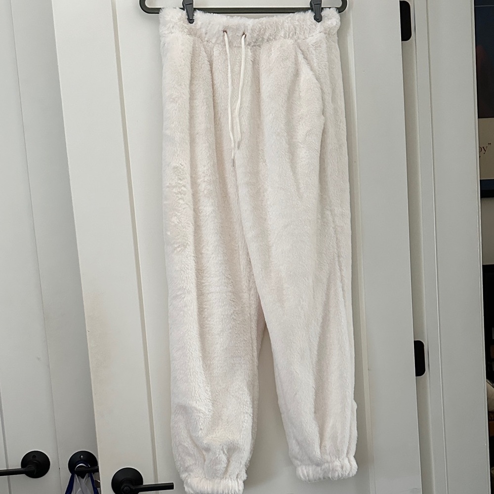 No Boundaries Cream Plush Fleece Jogger Pants